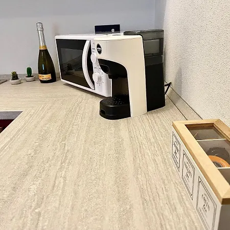 Borgo Felice Apartamento Monticello d'Alba